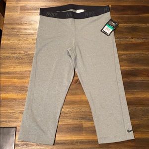 Nike Dri Fit Legging Crop